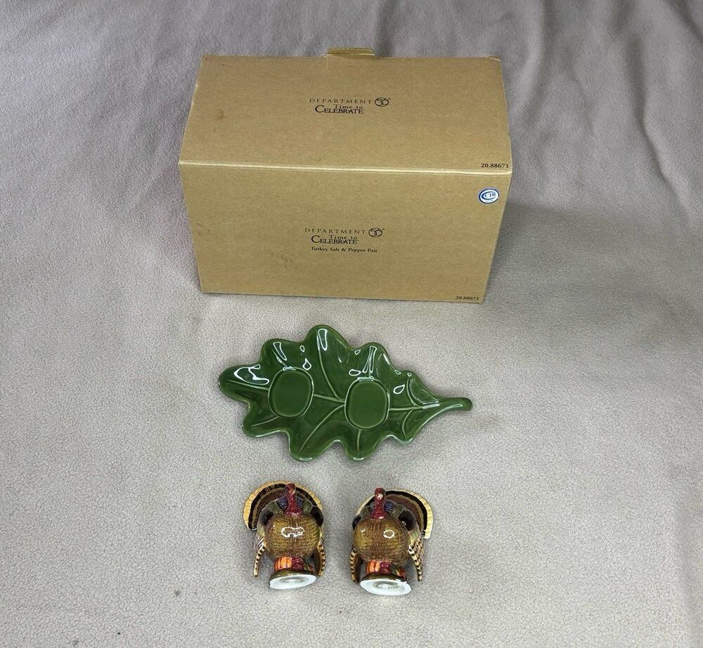 New Department 56 Time to Celebrate Turkey Salt & Pepper with Leaf Tray